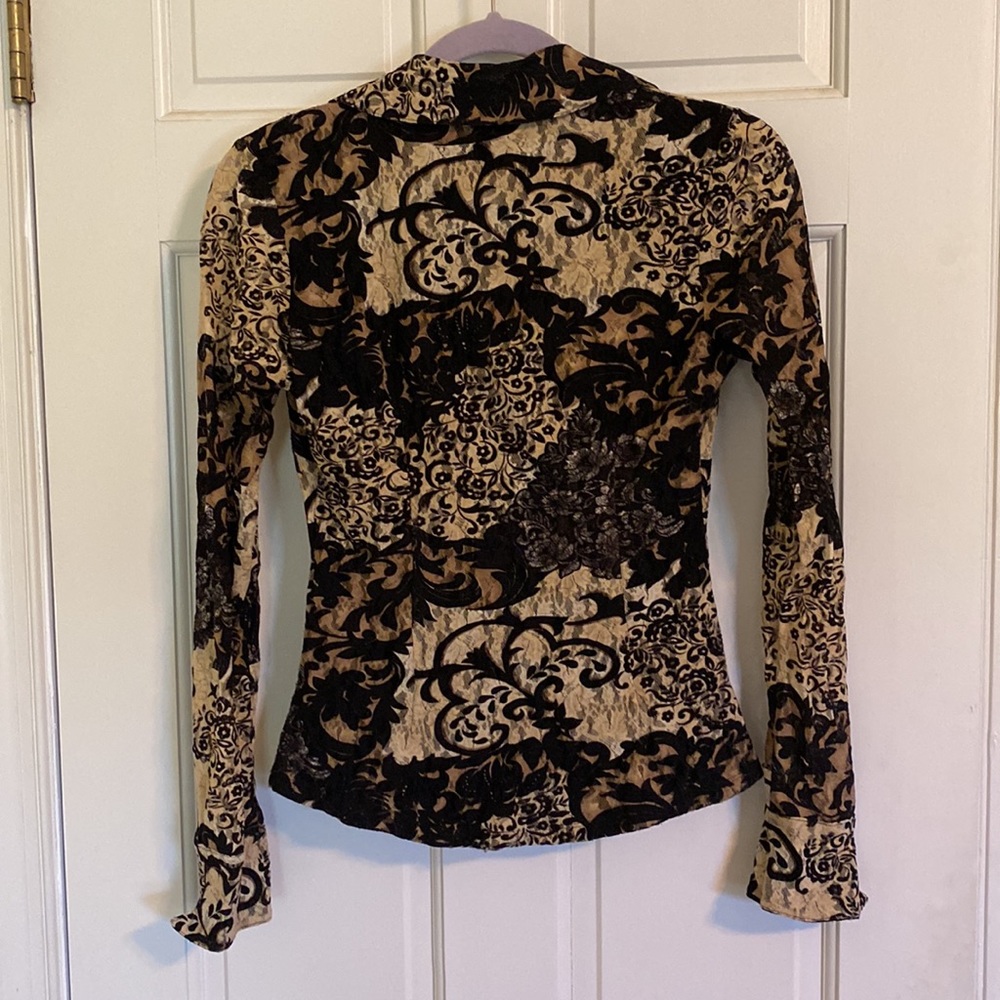 Lightweight blouse - Picture 2 of 6